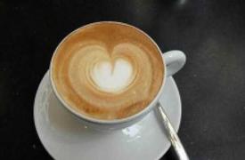 椰奶咖啡：椰子与咖啡的美丽邂逅