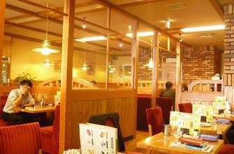 日本老牌咖啡店Komeda