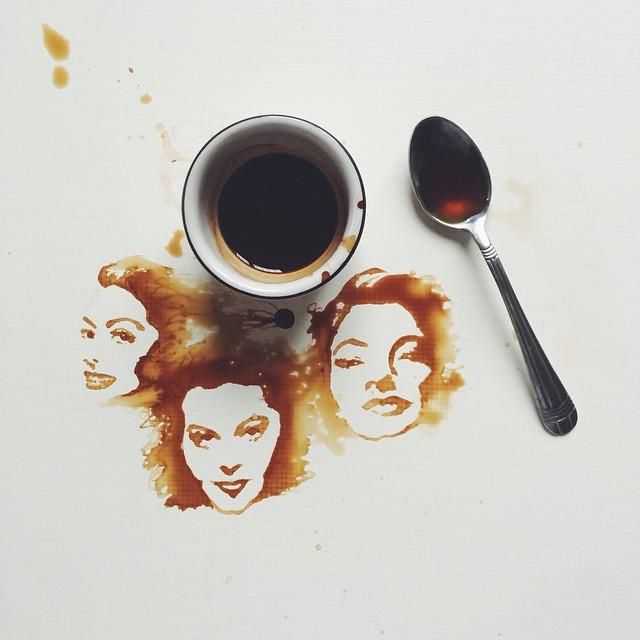 意大利艺术家用咖啡渍作画走红6