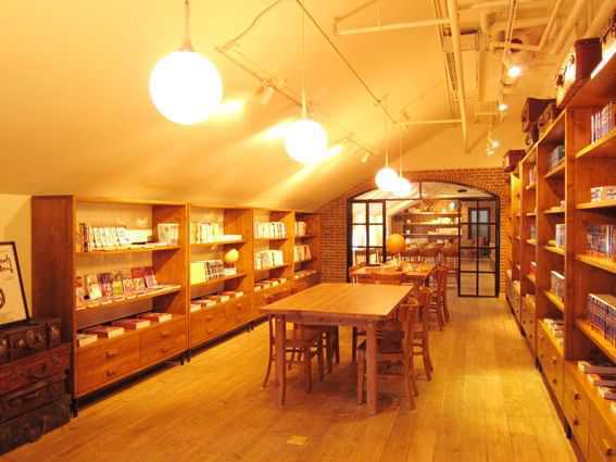 书店咖啡厅