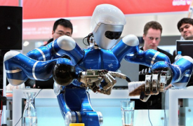 会泡咖啡会续杯的机器人，能研发吗？
