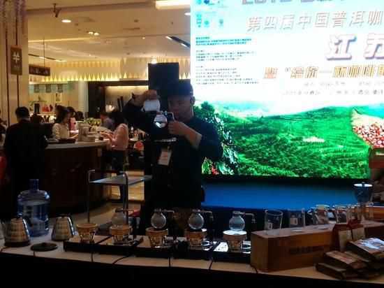 2015第四节“中国普洱咖啡杯”世界虹吸壶大赛苏州开赛(3)