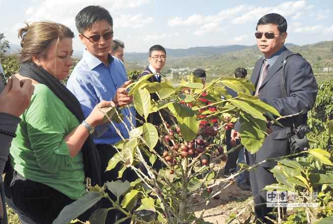 哥伦比亚驻华大使古铁雷斯