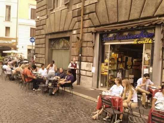 岁月在罗马的古老咖啡馆留驻4