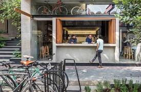 墨西哥这家自行车店 同时还是街头风咖啡馆
