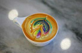 “彩虹拉花咖啡”你有见过吗？