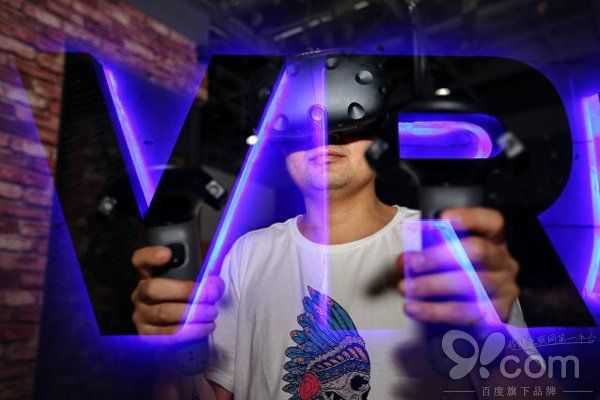 福州出现全国首家VR体验咖啡馆