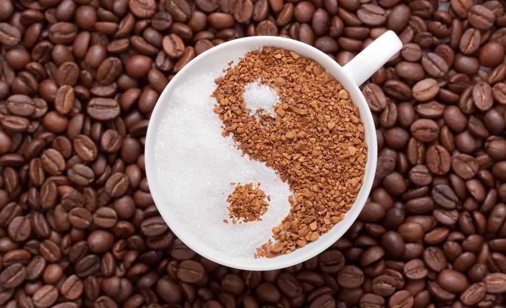 喝咖啡别放太多的糖和奶精