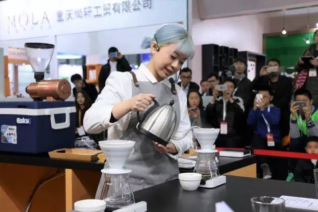 2017世界咖啡冲煮大赛中国区冠军——李思莹