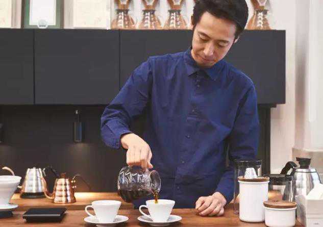 2016年世界冲煮咖啡大赛（World Brewers Cup）冠军Tetsu Kasuya