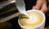 喝咖啡有助延长寿命？研究：喝咖啡者死亡风险低