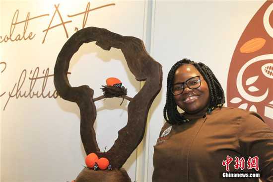 一位南非艺术家与她的巧克力艺术品