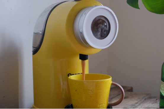 “小黄人”胶囊咖啡机 3