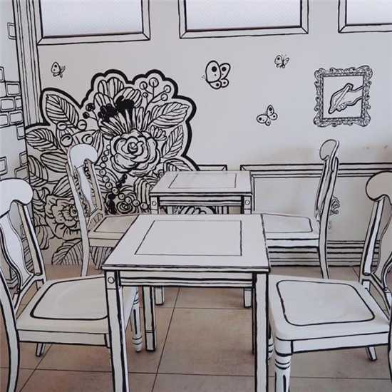 日本首家2D咖啡厅开张 仿佛走入二次元漫画10