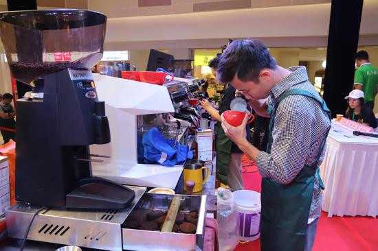 首届广西-东盟咖啡拉花大师竞技赛、创意饮品制作大赛圆满举办4