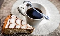 咖啡为何经常会跟甜点搭配？研究：能增强甜味