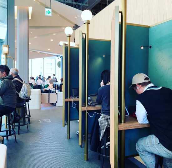 星巴克专为上班族所设计的办公咖啡厅——「SMART LOUNGE」概念店6