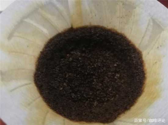 手冲咖啡技巧基本过程步骤和咖啡渣完美形状7
