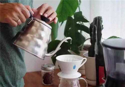 论水流对于手冲咖啡的重要性2