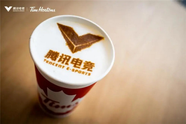 Tims咖啡联合腾讯电竞打造国内首家电竞主题店5